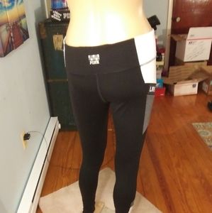 Pink Victorias Secret ULTIMATE yoga pants. Sz-S